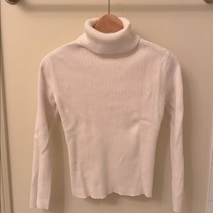 ✅ White Turtleneck